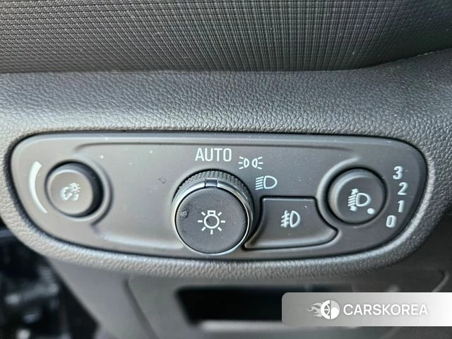 Chevrolet (GM Daewoo) Trailblazer 2022 Черный из Кореи, фото 4
