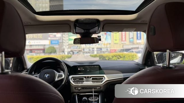 BMW 3 series 2022 Белый из Китая, фото 4