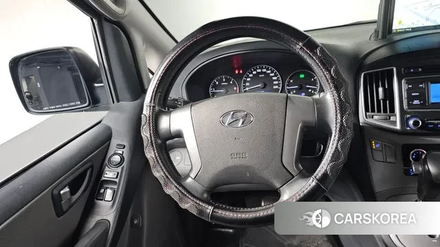 Hyundai The New Grand Starex 2018 Черный из Кореи, фото 4