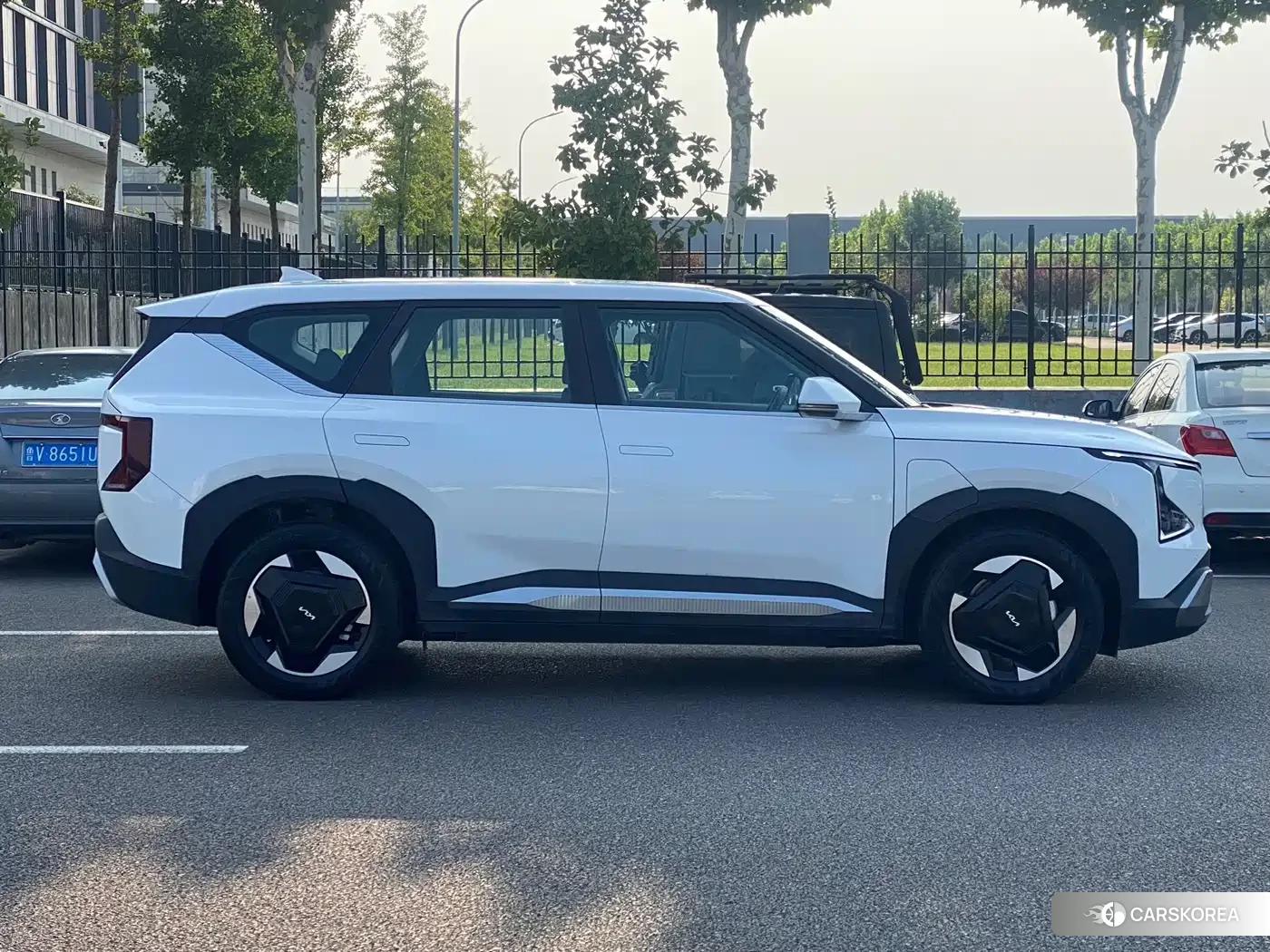 Kia EV5 2025 Белый из Китая, фото 5