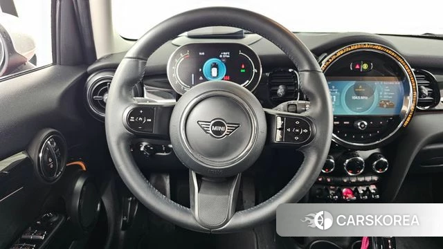 Mini Cooper 2022 Красный из Кореи, фото 4