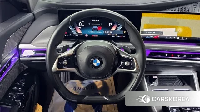 BMW 7 Series (G70) 2023 Черный из Кореи, фото 4