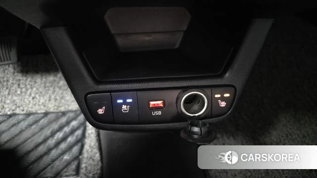 Kia The New Kia Ray 2022 Белый из Кореи, фото 4