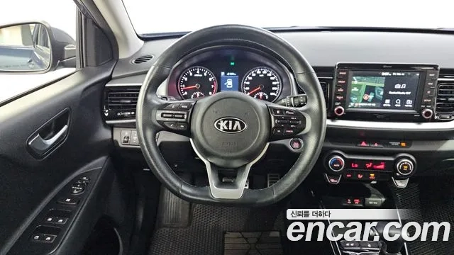 Kia Stonic 2019 Синий из Кореи, фото 4