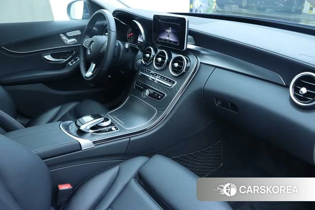 Mercedes-Benz Class C id 4207070 из Китая 4