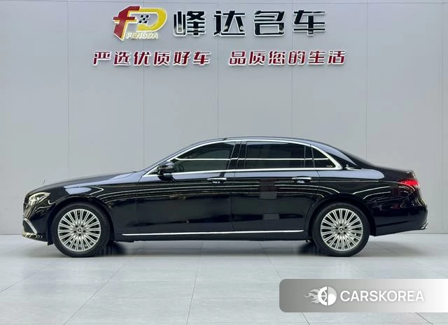 Mercedes-Benz E-class 2024 Черный из Китая, фото 4