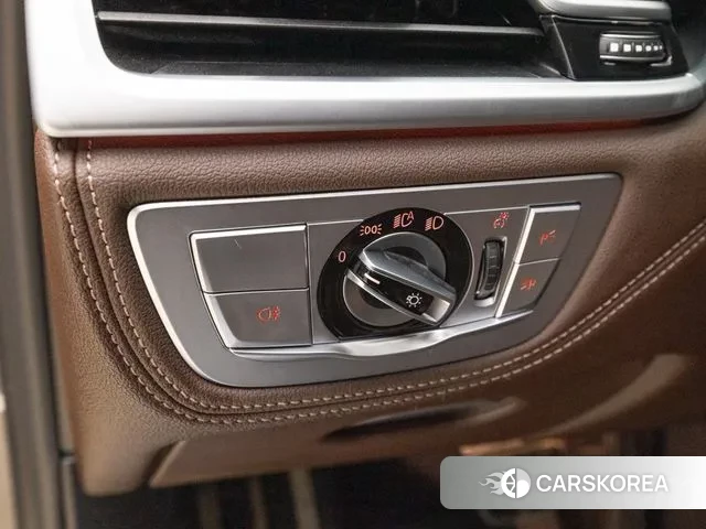BMW 7 Series (G11) 2021 Черный из Кореи, фото 4