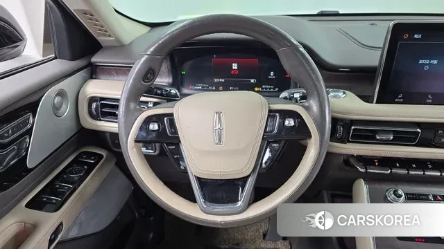 Lincoln Aviator 2nd generation 2020 Белый из Кореи, фото 4
