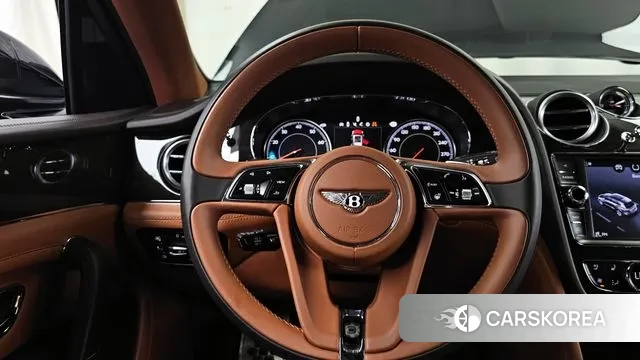 Bentley Bentayga 2020 Черный из Кореи, фото 4