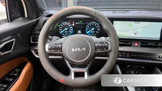 Kia Sportage 5th Generation Hybrid 2024 Белый из Кореи, фото 4