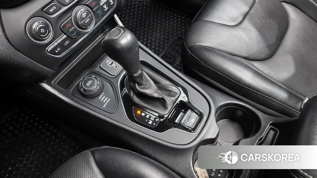 Jeep Cherokee (KL) 2022 Белый из Кореи, фото 4