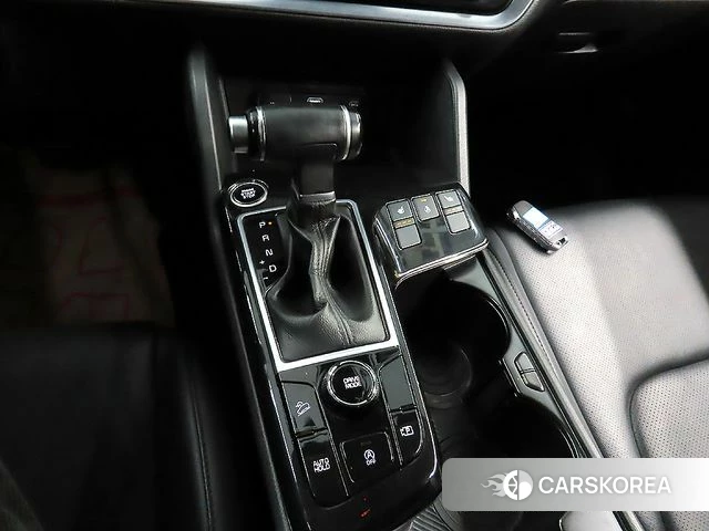 Kia Sportage 5th Generation 2021 Белый из Кореи, фото 4