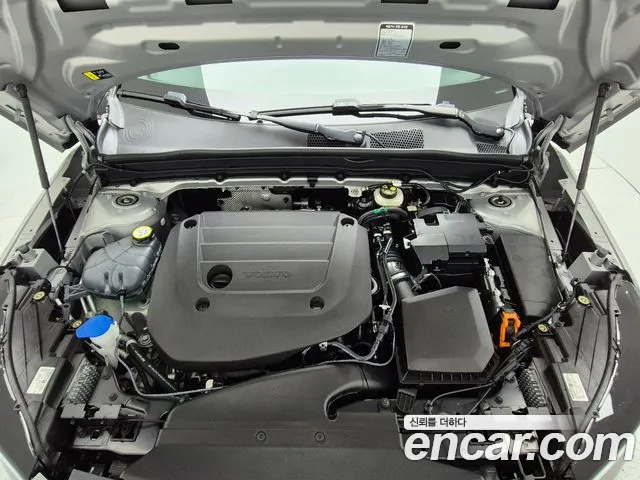 Volvo XC40 id 2616237 из Кореи 4