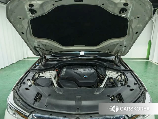 BMW 6 series GT 2019 Белый из Китая, фото 4