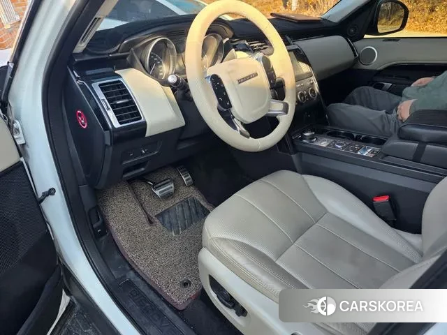 Land Rover Discovery 5 2019 Белый из Кореи, фото 4