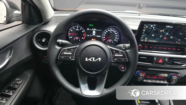 Kia The New K3 2nd generation 2022 Черный из Кореи, фото 4