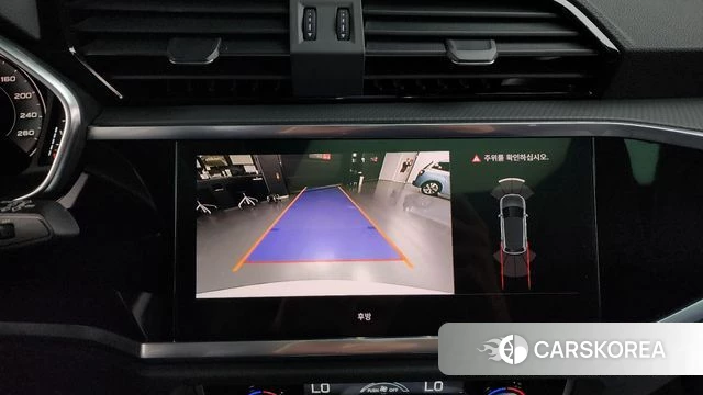 Audi Q3 (F3) 2023 Белый из Кореи, фото 4