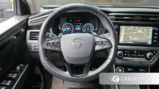 Ssangyong Beautiful Korando 2020 Светло-серебряный цвет из Кореи, фото 4
