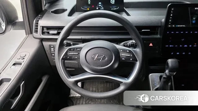 Hyundai Staria 2022 Белый из Кореи, фото 4