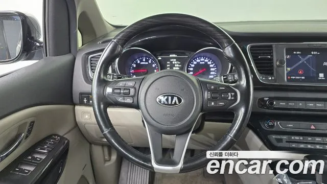 Kia The New Carnival id 2667068 из Кореи 4