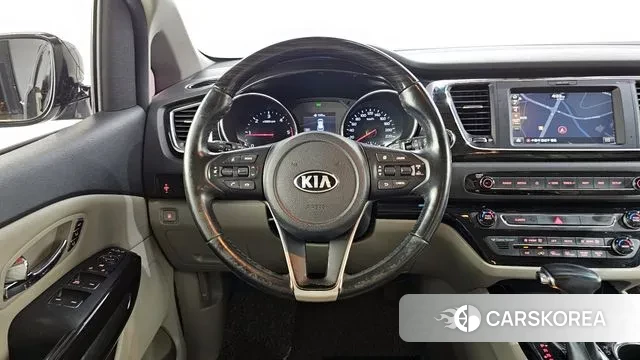 Kia The New Carnival 2018 Серый из Кореи, фото 4