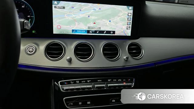 Mercedes-Benz E-Class W213 2021 Серый из Кореи, фото 4