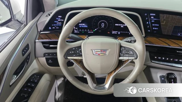 Cadillac Escalade 5th Generation 2021 Белый из Кореи, фото 4