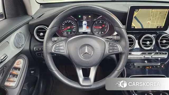 Mercedes-Benz GLC-Class X253 2018 Белый из Кореи, фото 4