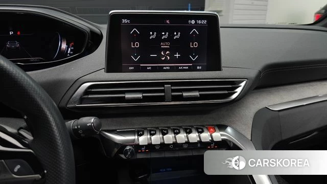 Peugeot 3008 second generation 2022 Белый из Кореи, фото 3