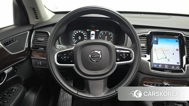 Volvo XC90 second Generation 2018 Черный из Кореи, фото 4