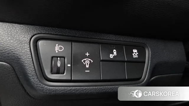 Kia The New K3 2nd generation 2021 Белый из Кореи, фото 4