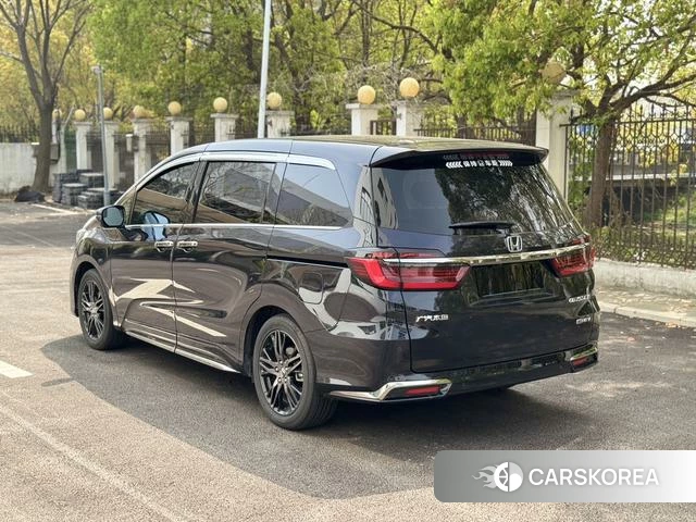 Honda Odyssey 2024 Черный из Китая, фото 4