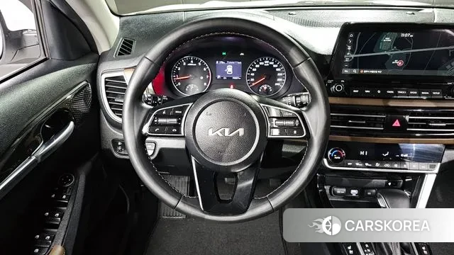 Kia Seltos 2021 Белый из Кореи, фото 4