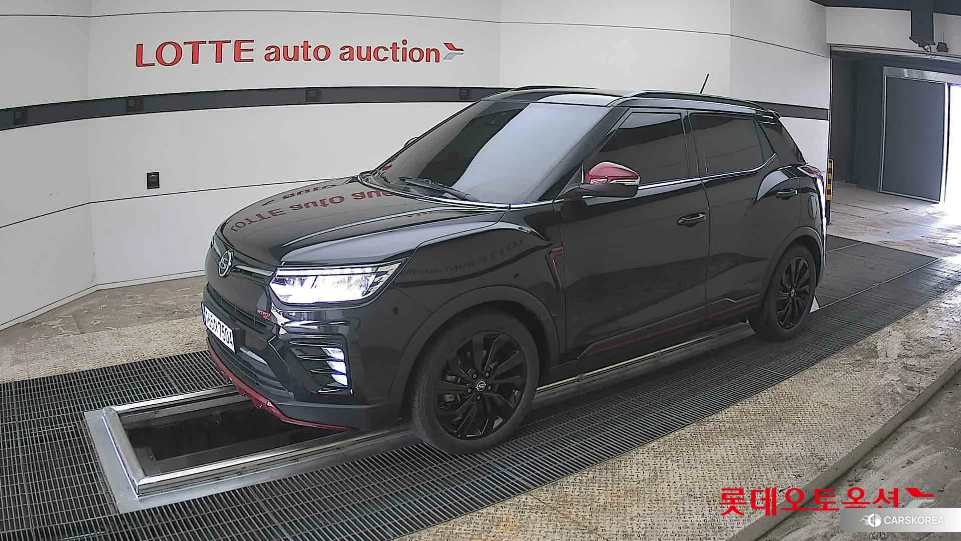 SsangYong Tivoli 2022 Spaceblack из Кореи, фото 4