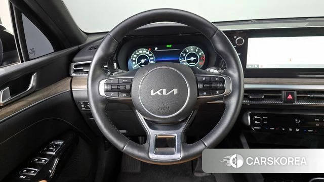 Kia K5 3rd generation 2022 Черный из Кореи, фото 4