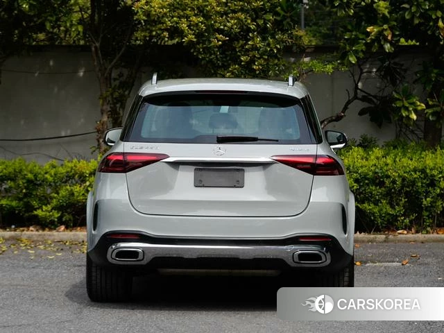 Mercedes-Benz GLE (import) 2023 Темно-серый из Китая, фото 4