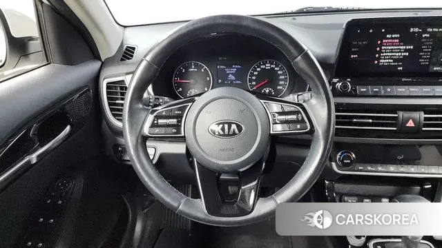 Kia Seltos 2019 Белый из Кореи, фото 4