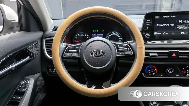Kia Seltos 2019 Белый из Кореи, фото 4