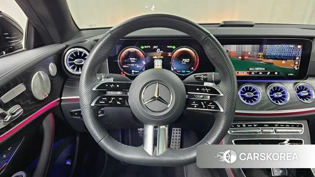 Mercedes-Benz E-Class W213 2023 Черный из Кореи, фото 4