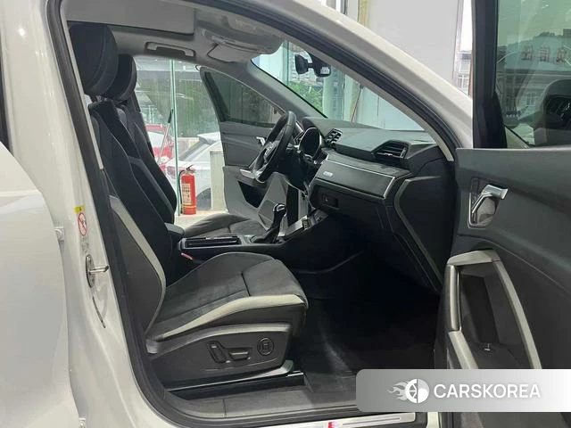 Audi Q3 2023 Белый из Китая, фото 4