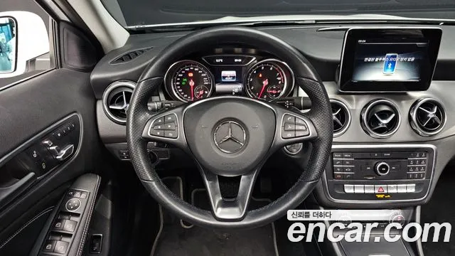 Mercedes-Benz GLA-Class X156 2018 Белый из Кореи, фото 4