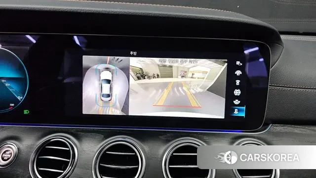 Mercedes-Benz E-Class W213 2023 Белый из Кореи, фото 4