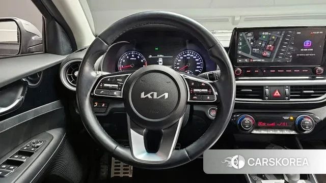 Kia The New K3 2nd generation 2022 Серебряный из Кореи, фото 4