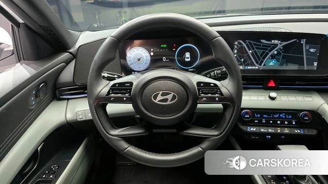 Hyundai The New Avante (CN7) 2024 Белый из Кореи, фото 4