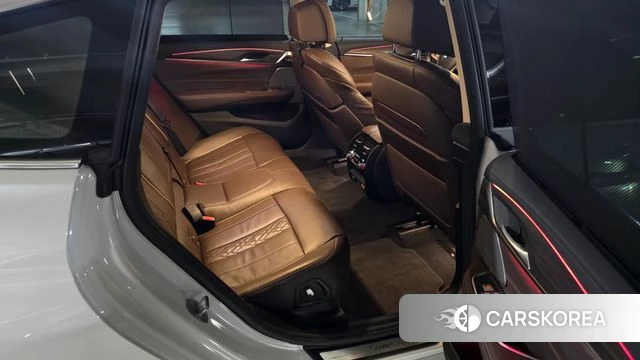 BMW 6 Series GT (G32) 2024 Белый из Кореи, фото 4
