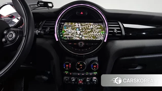 Mini Cooper 2019 Жемчужный цвет из Кореи, фото 4