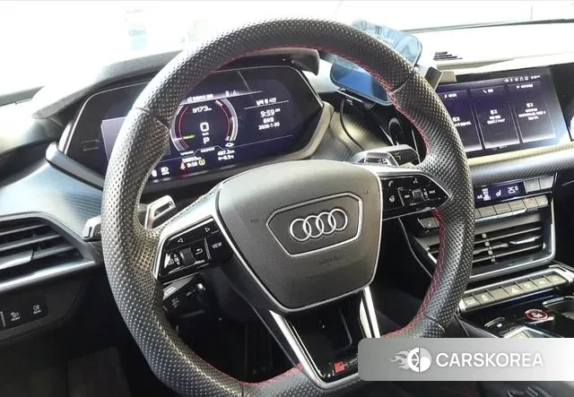 Audi RS e-Tron GT 2022 Белый из Кореи, фото 4