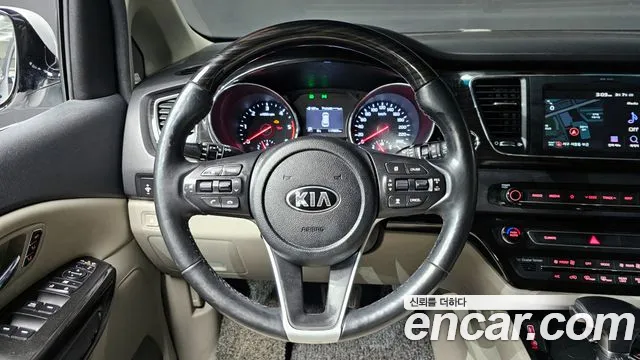 Kia The New Carnival 2018 Белый из Кореи, фото 4