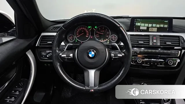 BMW 3 Series (F30) 2018 Белый из Кореи, фото 4