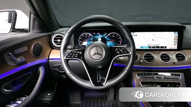 Mercedes-Benz E-Class W213 2021 Белый из Кореи, фото 4
